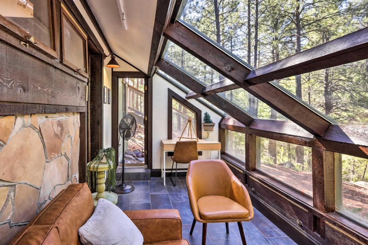 Woodsy Flagstaff Hideaway With Deck And Sunroom! Mountainaire Eksteriør bilde